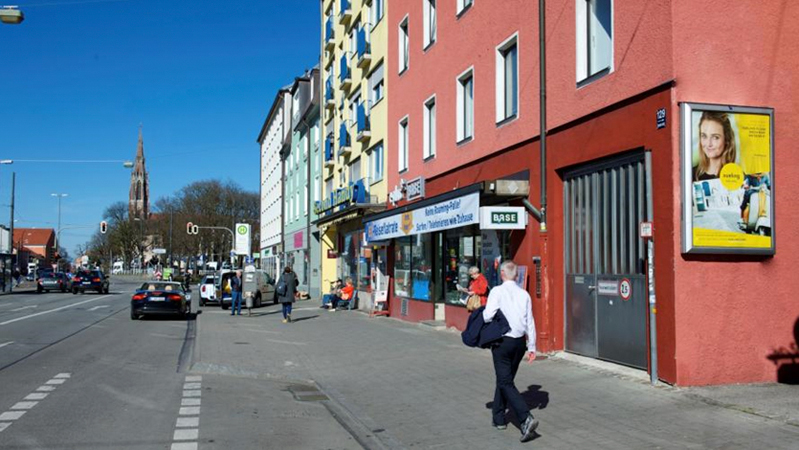 Plakatwerbung mit City Light Postern