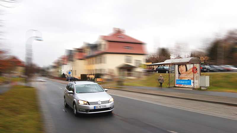 Großfläche an Wartehalle