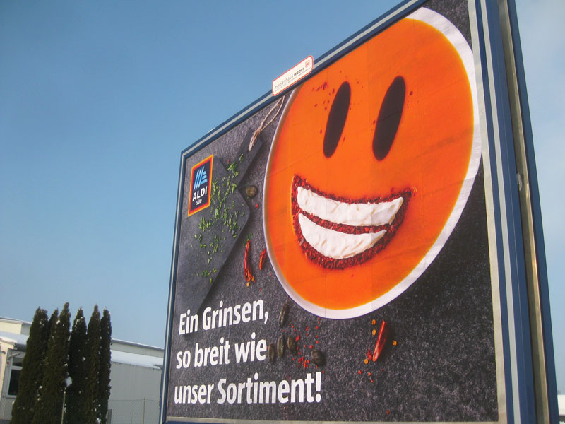 Plakatmotiv Ein Grinsen Plakatmotiv Ein Grinsen